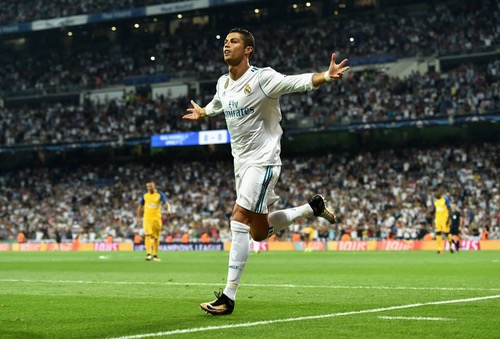 رونالدو يتألق وراموس يُبدع وريال مدريد يفوز على أبويل القبرصي بثلاثية بدوري الأبطال