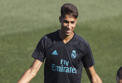 كيف أقتع زيدان حكيمي بالبقاء مع ريال مدريد؟