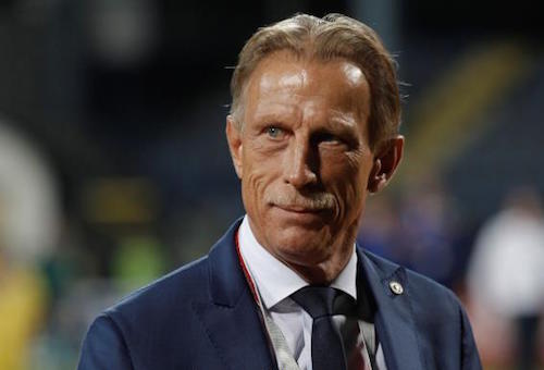 دوم يرحل عن تدريب المنتخب الروماني