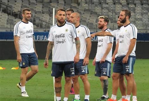 ميسي وديبالا على رأس قائمة الأرجنتين للمونديال