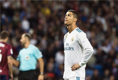 معاناة كريستيانو رونالدو تزداد في الليغا