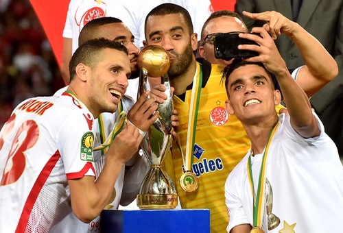 الوداد والمنتخب يُلمّعان صورة الكرة المغربية.. ومشاريع التكوين والتأهيل تَدُقّ باب الجامعة‎