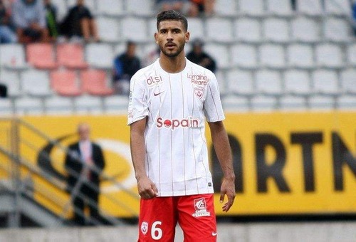 "رادار" هيرتا برلين الألماني يرصُد تحرّكات أيت بناصر في ملاعِب "الليغ1"