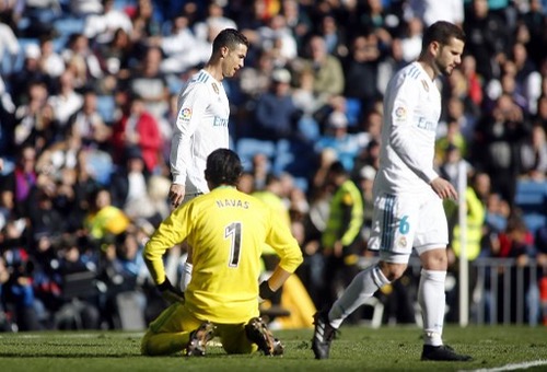 عام حافل لريال مدريد على مستوى الألقاب ينتهي بأسوأ شكل بعد "بهدلة" الكلاسيكو