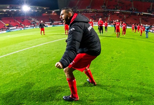 السعيدي لهسبورت: أحنّ اللعب للمنتخب.. وفي الإمارات لم أشْعر بنفسي لاعبًا لكرة القدم