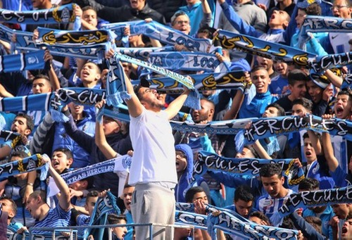 قمّة الـ IRT والـ WAC تَنطلق قبل موعدها.. والطنجاويون "يُزعجون" الوداد من أجلِ "tres puntos"