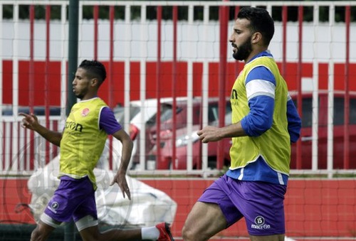 الكوثري لهسبورت: أرغب في اللعب لكن للبنزرتي رأي آخر.. وسأغادر الوداد إن بقيت احتياطيا