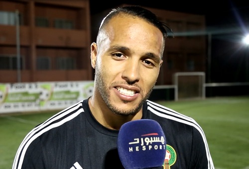 العربي للاعبين: العبوا من أجل الشّعب وحمرّوا لينا وجهنا.. سجّلوا هدفا أمام لاروخا!