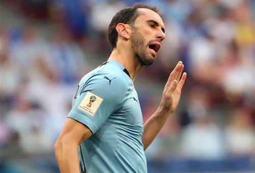 غودين أمل أوروغواي في إيقاف خطورة رونالدو