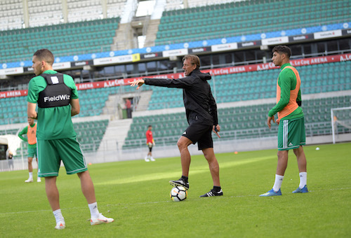 الحجام مرشح لخلافة درار في قائمة المنتخب