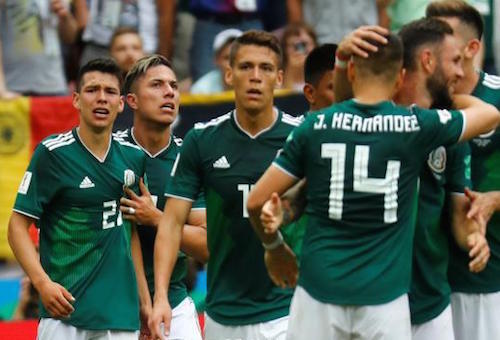 الفوز على ألمانيا يمنح المكسيك أمل تجاوز العقدة