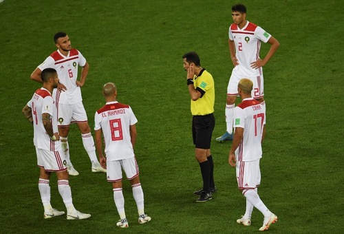 الفيفا: راضون تماما عن التحكيم وتطبيق تقنية الـ VAR.. والقرارات كانت أكثر إنصافا!