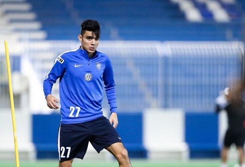 رسميًا.. بنشرقي خَارج الهلال السعودي ومَصيره معلّق والإعارة للانس الأَقرب!