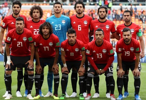 راقصة مصرية تَوَدّ شَغْل منصب مدير المنتخب المصري وتَعِد بمعاقبة صلاح