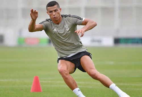 قانون إيطالي يدفع النجوم للرحيل إلى الكالتشيو