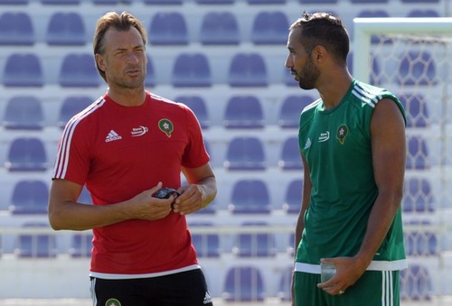 رونار وبنعطية.. هلْ هي بِداية انشقاقٍ في المُنتخب كخِلاف الزاكي والنيبت سنة 2005؟