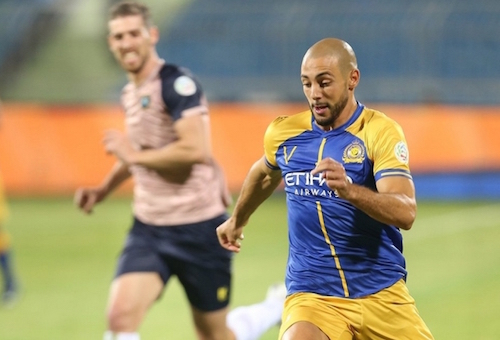 مدرب الحزم السعودي يشبه أمرابط برونالدو