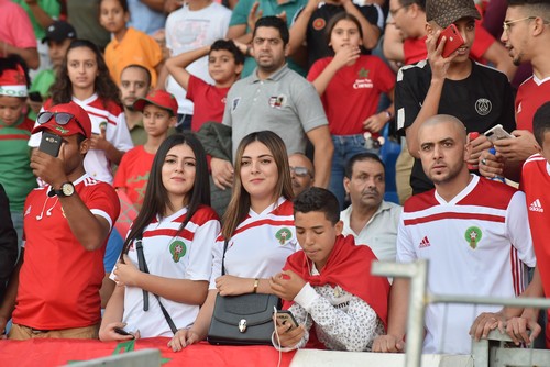 الجمهور: فوز "الأسود" "مسروق".. والصّحافة: المغرب نَجا من فخ التعادل