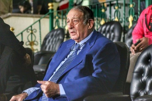 رئيس المقاصة المصري يرفض الحكام الأجانب