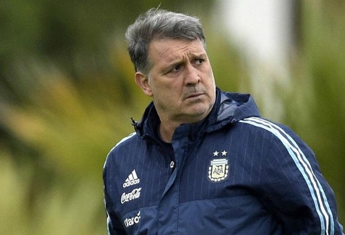 مارتينو يبتعد عن تدريب منتخب الأرجنتين
