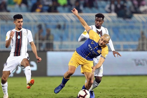مغاربة السعودية.. أمرابط يضيق الخناق على المتصدر ولعروبي بمدرب جديد