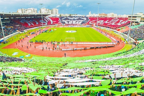 بعد منع "التيفّوهات".. أيّ دور للأولترَاس في المدرّجات غير "البَاشاج"؟