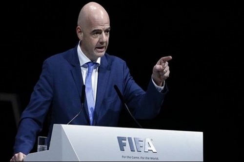 إنفانتينو يؤكد حضور إياب نهائي "ليبرتادوريس"