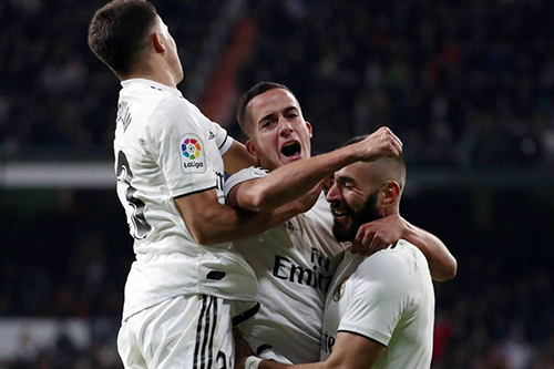 ريال مدريد يواصل الصحوة ويحقق فوزا مثيرا على ضيفه فالنسيا بثنائية