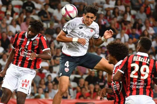 نايف أكرد يسهم في تعادل ديجون أمام تولوز