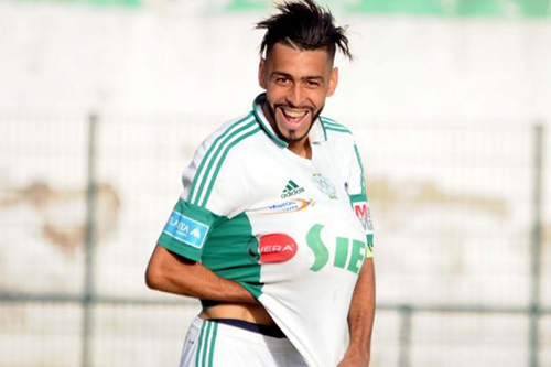 الأهلي يَصرف النظر عن التعاقُد مع بنحليب.. ويصِفه سِرا بغير "المُحترف"‎