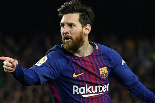 ميسي يقود برشلونة للفوز بلقب بطل الشتاء