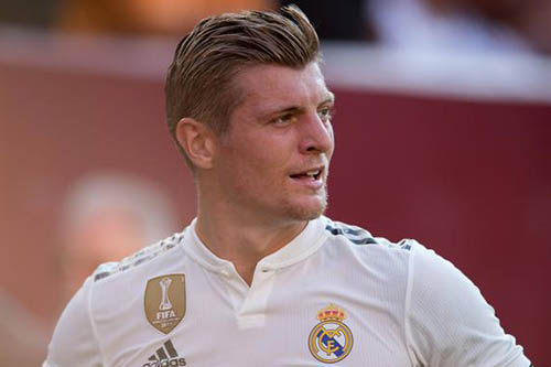 توني كروس يعترف بأخطاء ريال مدريد.. ويؤكد: ضيعنا نقاط ثمينة