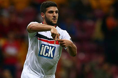 المغربي مصطفى الكبير ينضم رسميا للريان القطري