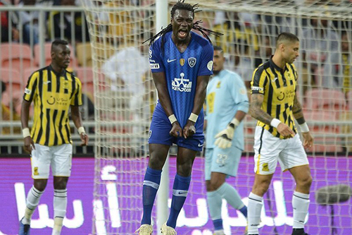الهلال يحسم الكلاسيكو بثنائية في مرمى الاتحاد