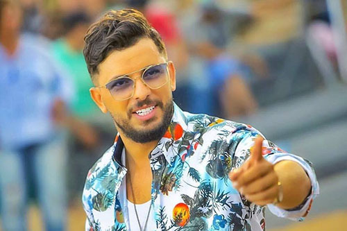 حاتم عمور يحيي حفل السوبر بين الرجاء والترجي
