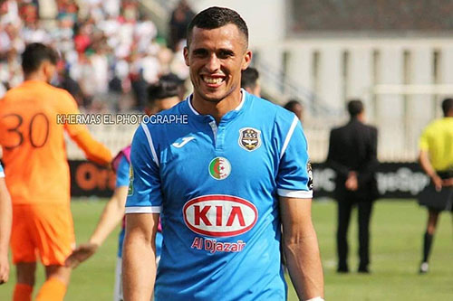 الإصابة تبعد حارس منتخب الجزائر عن مواجهة غامبيا
