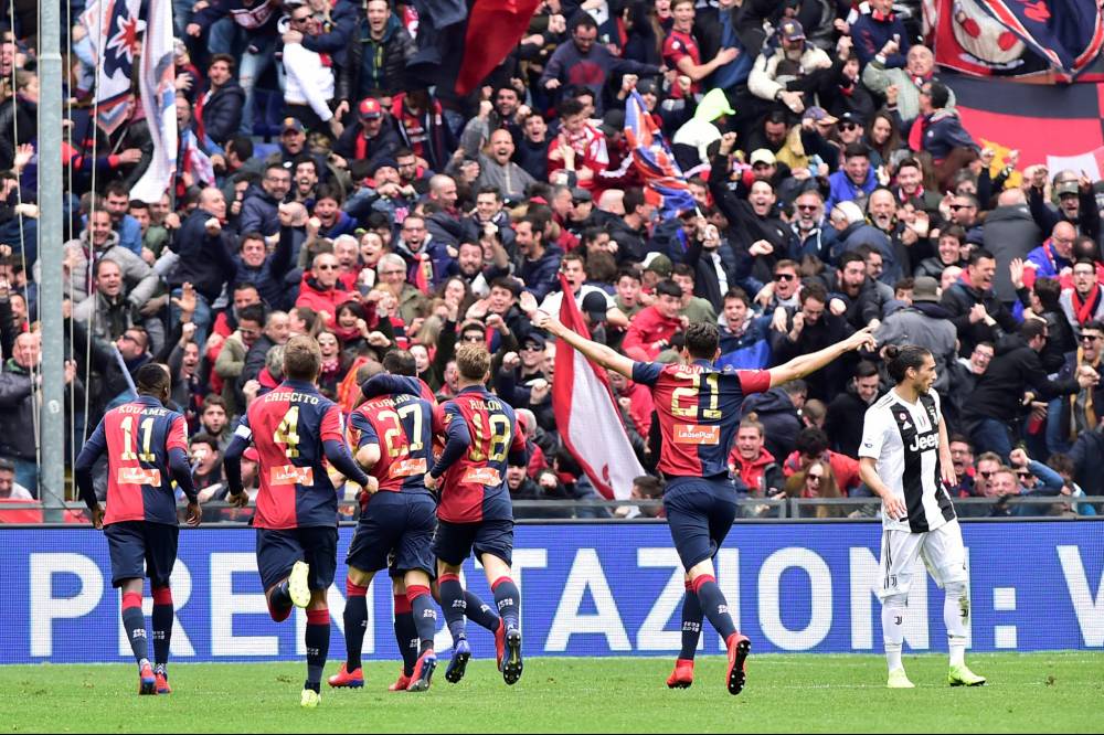 جنوه يلحق بيوفنتوس الهزيمة الأولى في الدوري