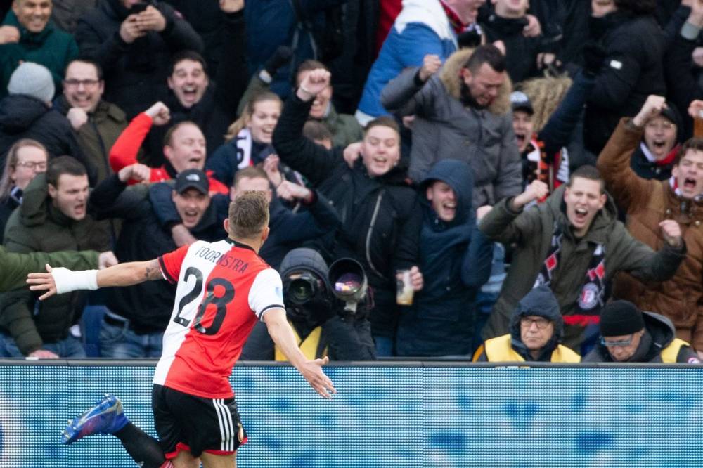 فينورد يكتسح بريدا برباعية في الدوري الهولندي