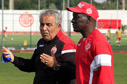 الوداد يُحضر لحوريا بأفضل تركيز رغم المشاكل وملعب المباراة يُثير التخوّف