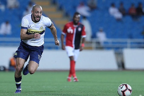 أمرابط يَعود من البرتغال.. ورونار يحذِّر النصر بمراسلة "فيفا"