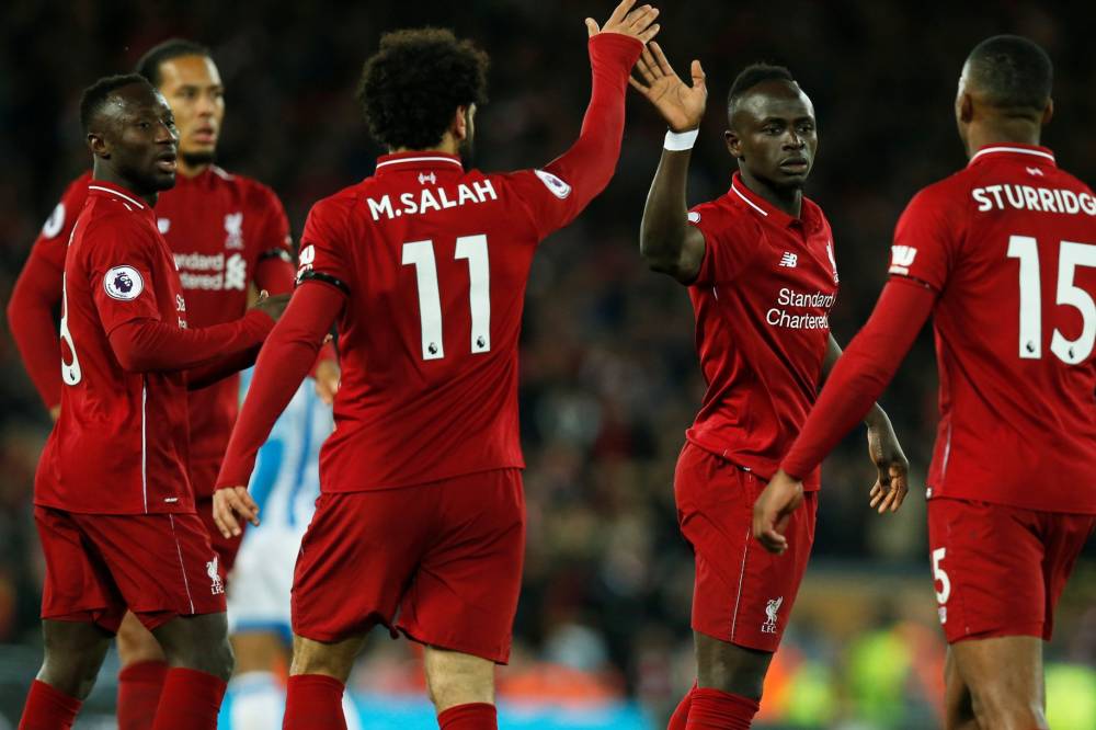 ليفربول يكتسح هدرسفيلد ويستعيد الصدارة