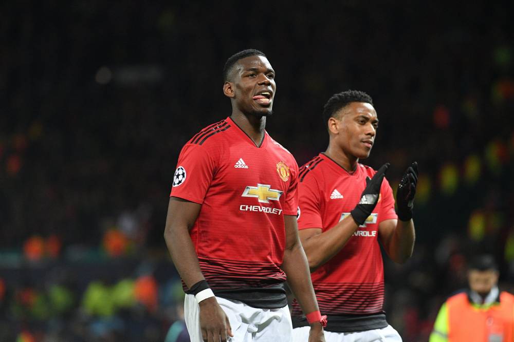 إيفرتون يقسو على المان يونايتد برباعية نظيفة