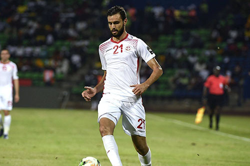 الزمالك المصري يفقد جهود التونسي حمدي النقاز