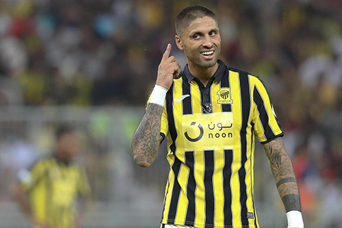 داكوستا أبرز "هدافي الدفاع" يواصل إبهار الجمهور السعودي رفقة اتحاد جدة
