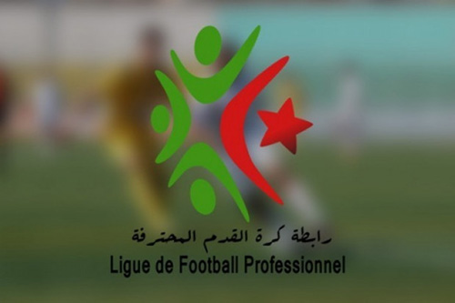 إيقاف حكم جزائري ثلاثة أشهر بعد نطحه أحد اللاعبين