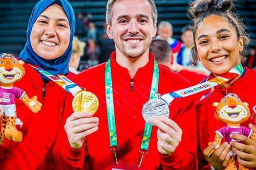 التهميش يطال أبوفارس البطلة المغربية لأولمبياد الشباب في رياضة التايكواندو