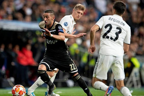 ريال مدريد يحدِّد زياش بديلا لنجمه ويُصارع البايرن وليفربول لضمِّه
