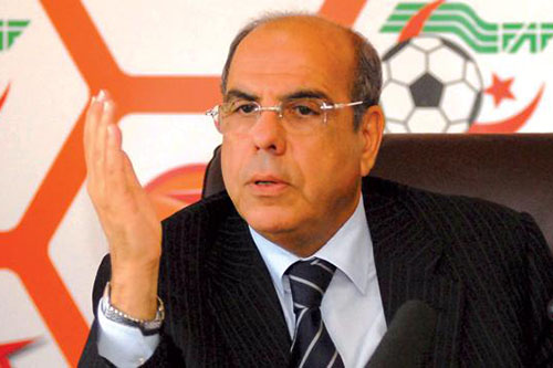 روراوة: سعر قميص منتخب الجزائر لا يتعدى 3 أورو