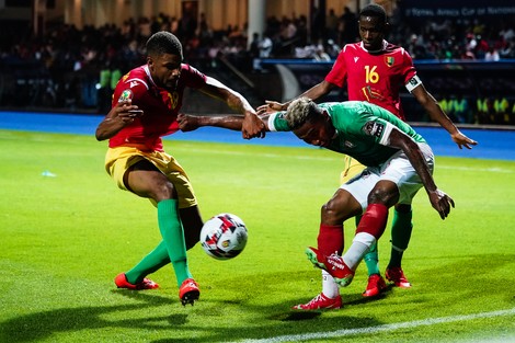 منتخب مدغشقر يحقق أولى مفاجآت أمم إفريقيا ويتعادل مع غينيا