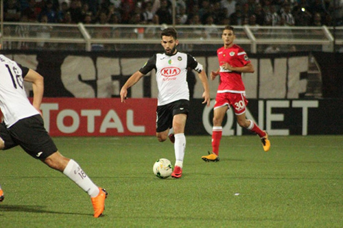 جابو ينهي الجدل ويوقع رسميا لهذا الفريق